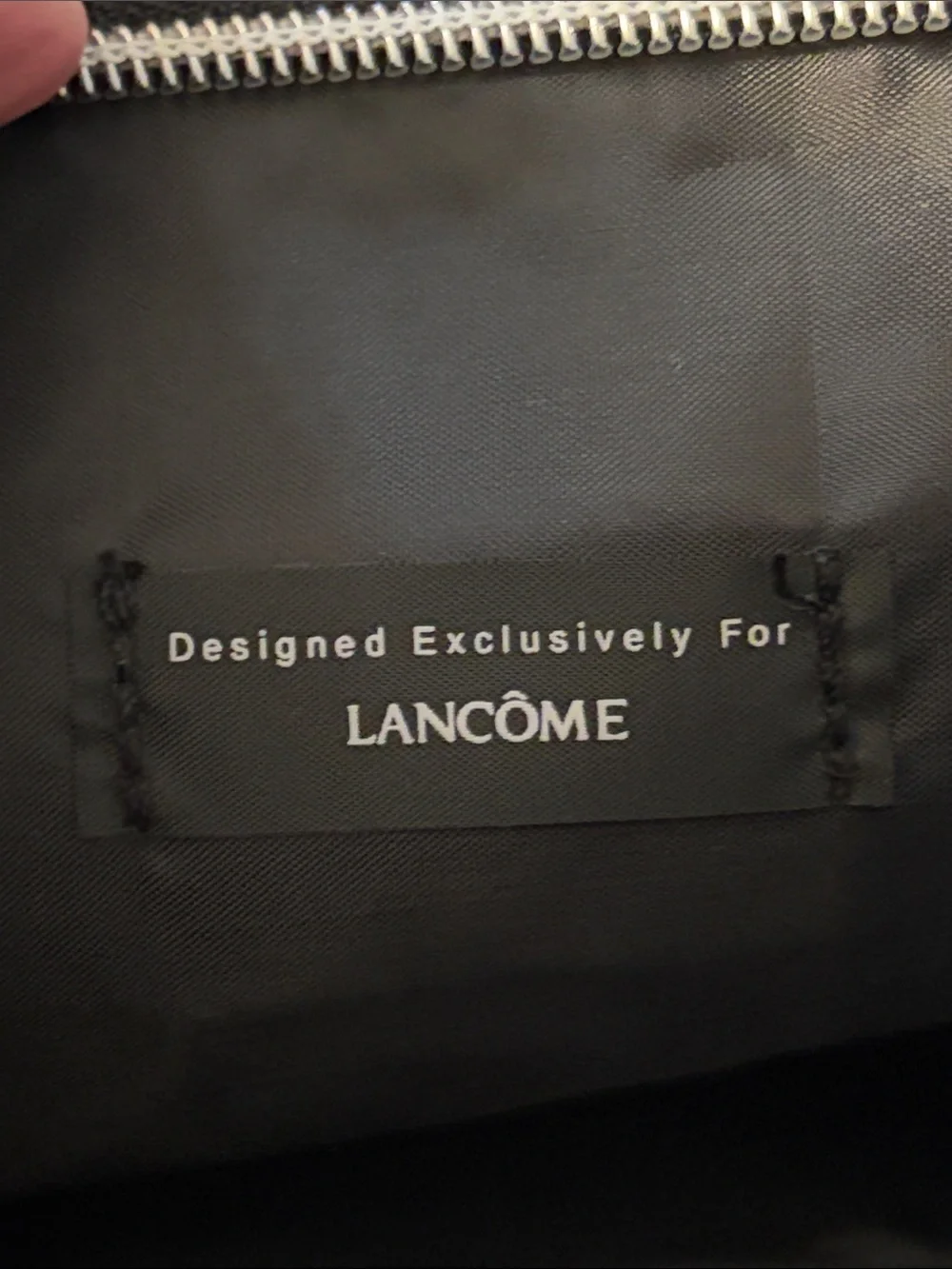 Lancome Black & White Rose Polka Dot Glossy Wristlet Pouch/Cosmetic Bag NWOT